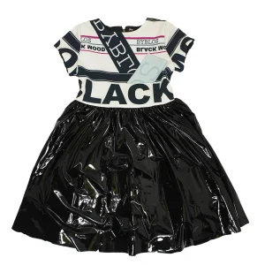 VESTITO BYBLOS CON SCRITTE E GONNA IN VERNICE