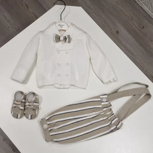 Battesimo bambino con pantalone fasciato